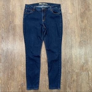 Old Navy  The Rock Star Mid-Rise